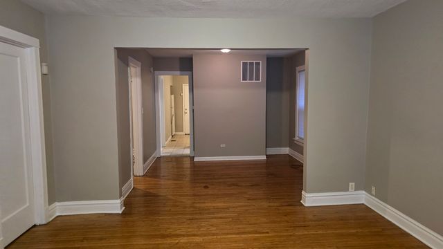 6517 S Talman Avenue 1, Chicago, IL 60629