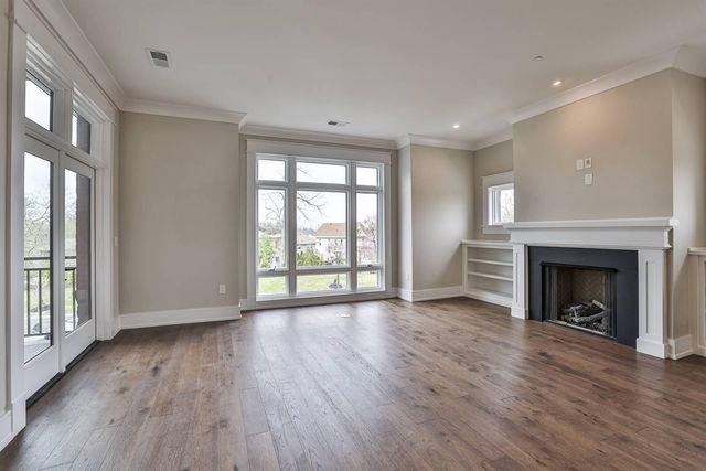 1 Highland Avenue, 208, Fort Thomas, KY 41075