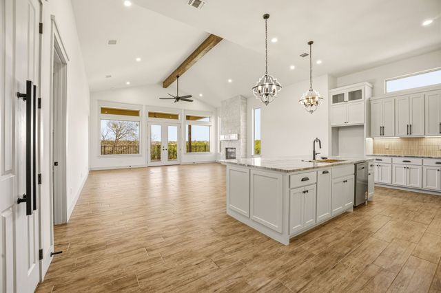 144 Valley View, Glen Rose, TX 76043