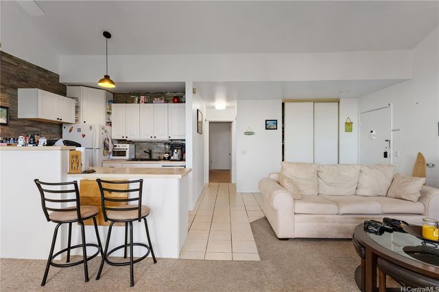 84-687 Ala Mahiku Street 27122C, Waianae, HI 96792