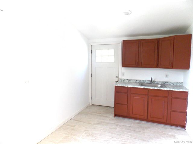 173 Ferndale Boulevard, Islip, NY 11751
