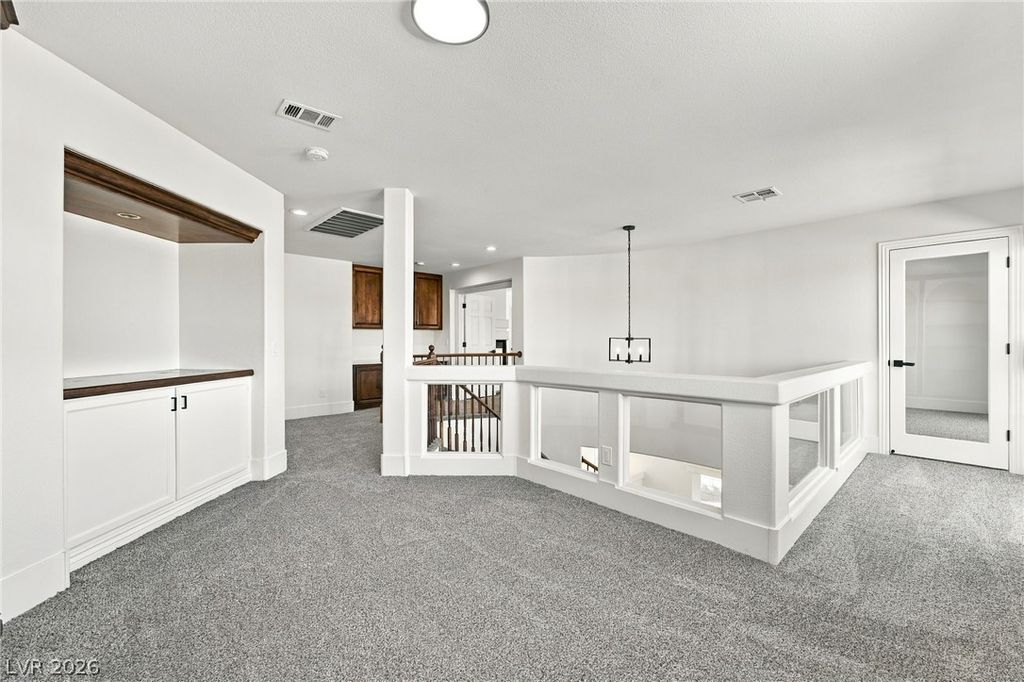 Image 28 of property listing at 1661 Starlight Canyon Avenue, Las Vegas, NV 89183