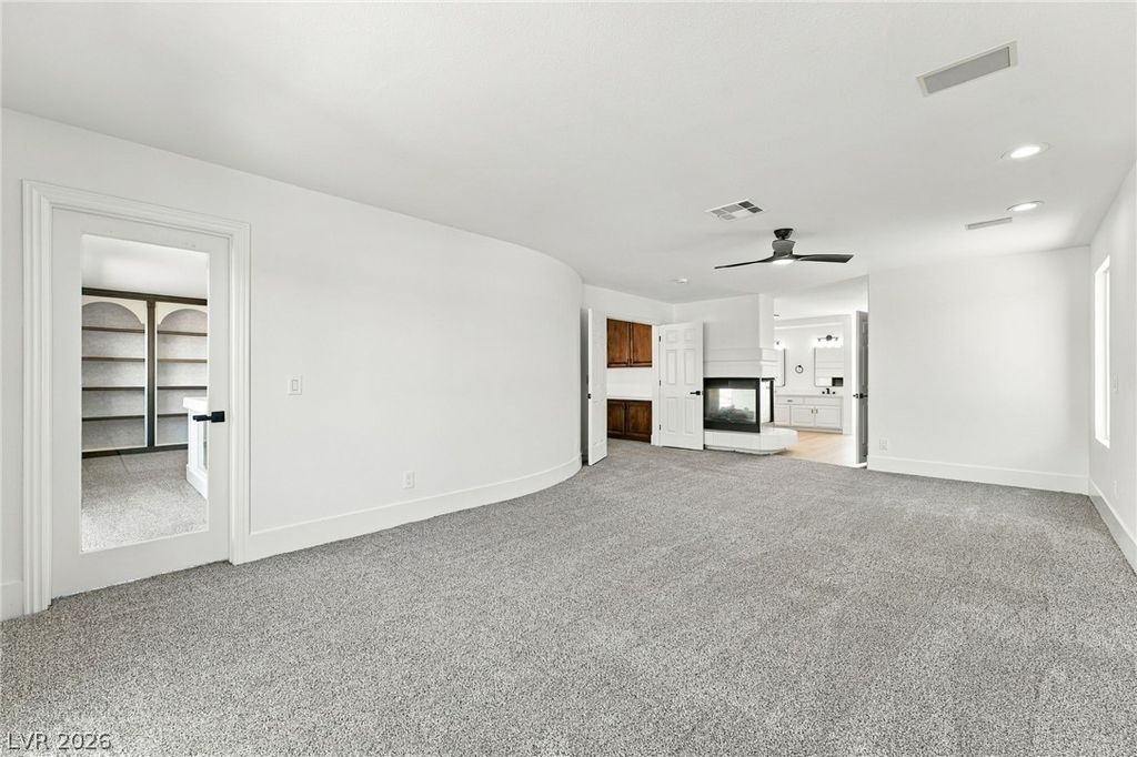 Image 32 of property listing at 1661 Starlight Canyon Avenue, Las Vegas, NV 89183