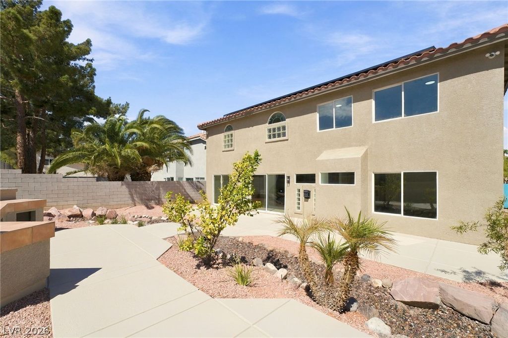 Image 51 of property listing at 1661 Starlight Canyon Avenue, Las Vegas, NV 89183