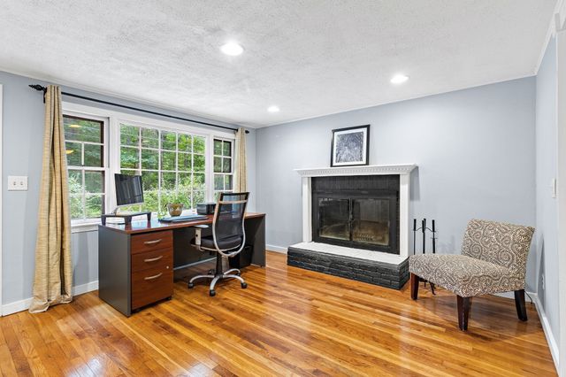266 Harvard Road, Stow, MA 01775