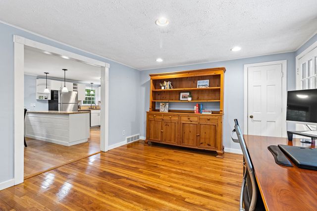 266 Harvard Road, Stow, MA 01775