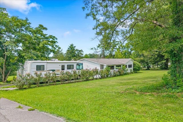 955 N Main Street, Decatur, TN 37322