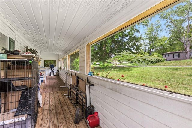 955 N Main Street, Decatur, TN 37322
