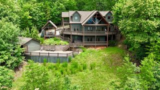 486 Henderson Lane, Mineral Bluff, GA 30559