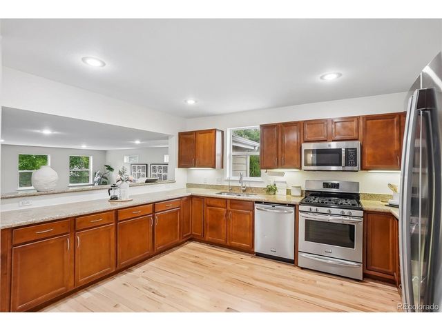6915 W 35th Ave, Wheat Ridge, CO 80033