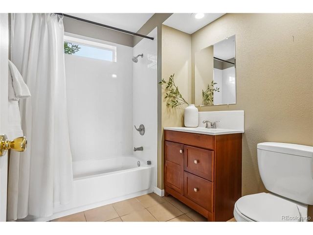 6915 W 35th Ave, Wheat Ridge, CO 80033