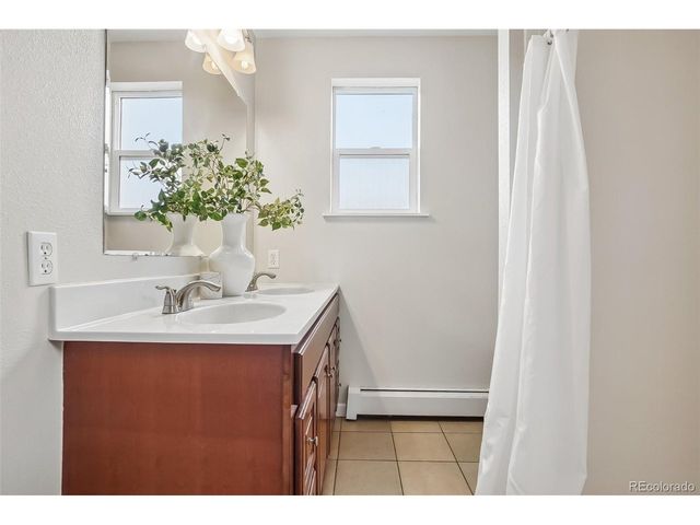 6915 W 35th Ave, Wheat Ridge, CO 80033