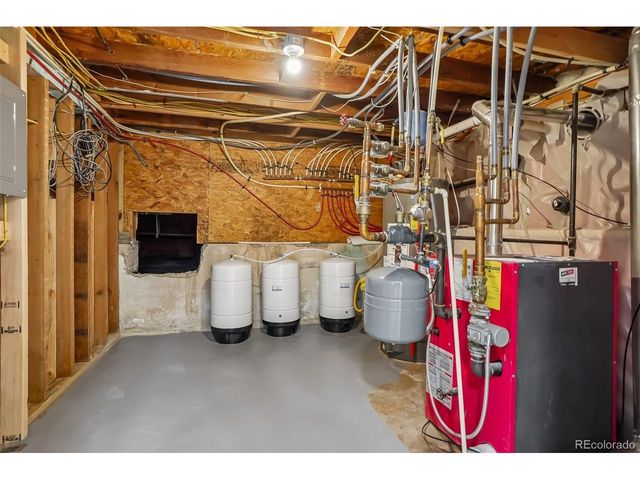 6915 W 35th Ave, Wheat Ridge, CO 80033