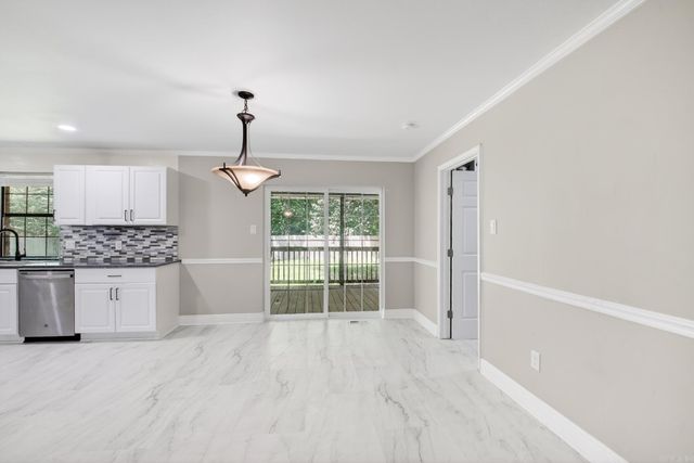 214 Pin Oak Drive, Cabot, AR 72023