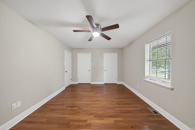 214 Pin Oak Drive, Cabot, AR 72023