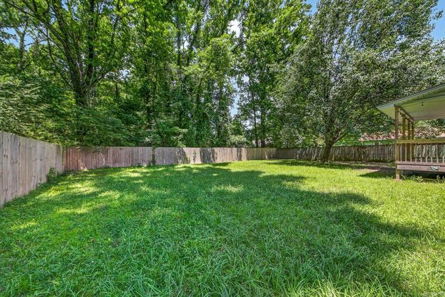 214 Pin Oak Drive, Cabot, AR 72023