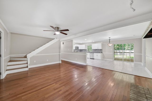 214 Pin Oak Drive, Cabot, AR 72023