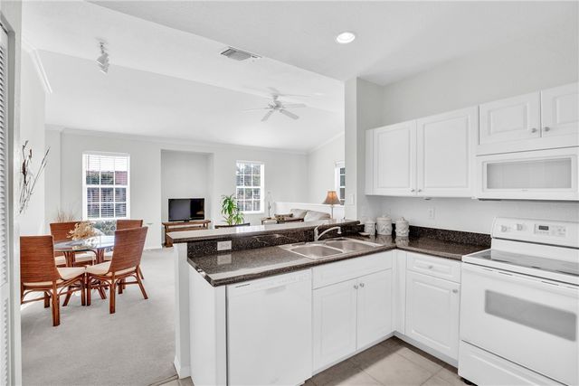 2582 57th Circle, Vero Beach, FL 32966