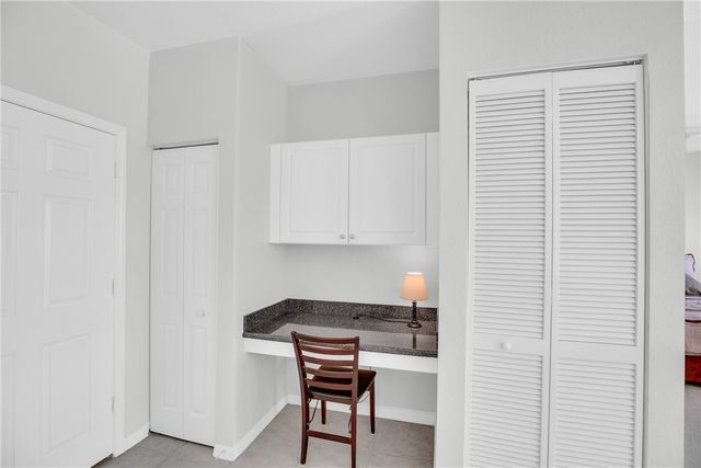 2582 57th Circle, Vero Beach, FL 32966