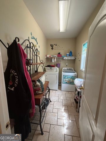 110 Edgewood Drive, Hiram, GA 30141