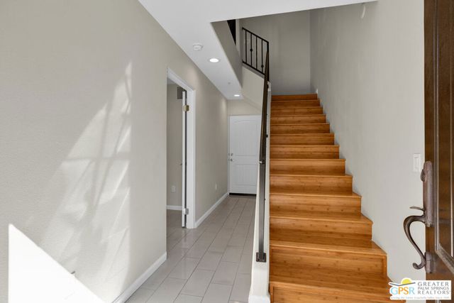 213 Villorrio Drive, Palm Springs, CA 92262