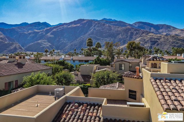 213 Villorrio Drive, Palm Springs, CA 92262