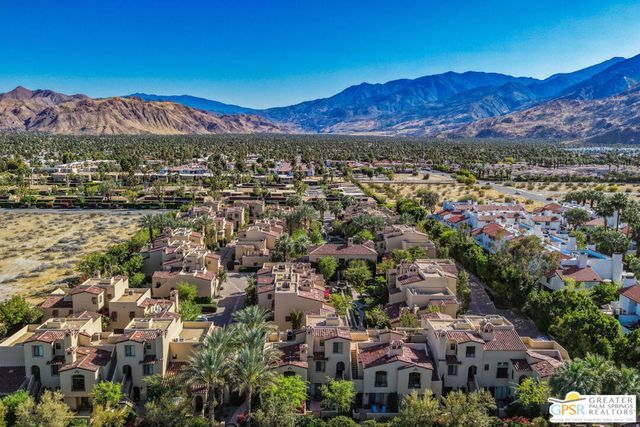 213 Villorrio Drive, Palm Springs, CA 92262