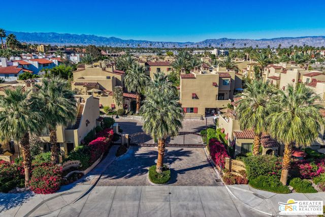213 Villorrio Drive, Palm Springs, CA 92262