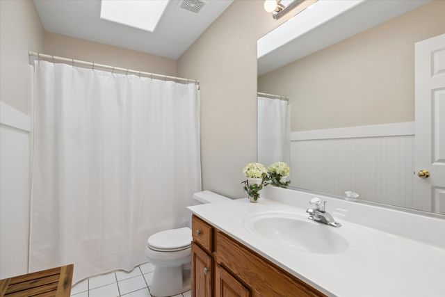 1250 Tunbridge Trail, Algonquin, IL 60102