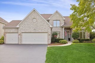 1250 Tunbridge Trail, Algonquin, IL 60102