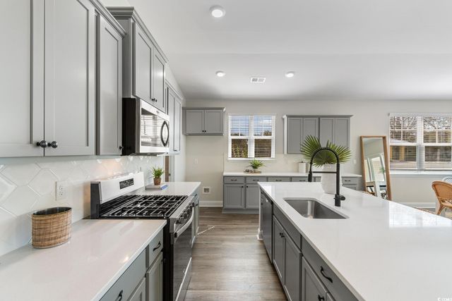 210 Bantry Ln., Conway, SC 29526