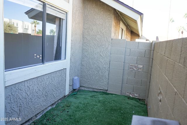 1261 N 84th Place, Scottsdale, AZ 85257