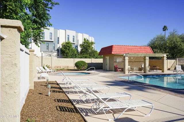 1261 N 84th Place, Scottsdale, AZ 85257