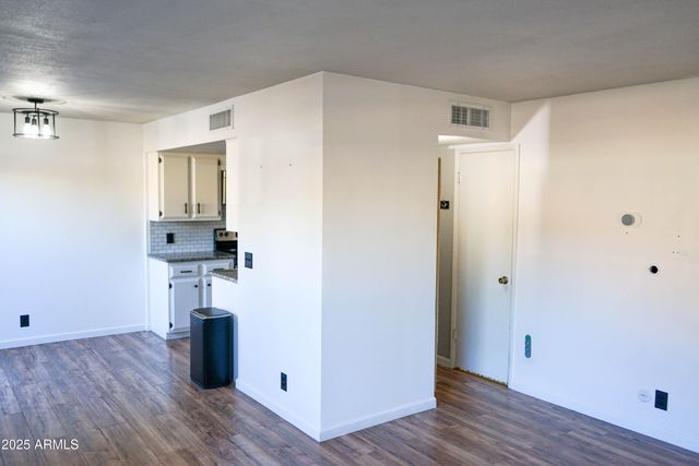 1261 N 84th Place, Scottsdale, AZ 85257