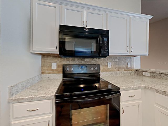 3366 MAHOGANY POINTE LOOP, Lakeland, FL 33810