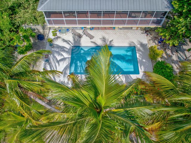 3 Oleander Avenue, Key Largo, FL 33037