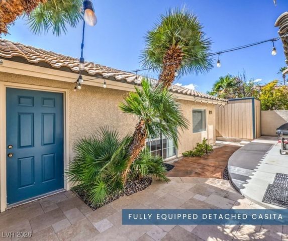 5215 North RILEY Street, Las Vegas, NV 89149