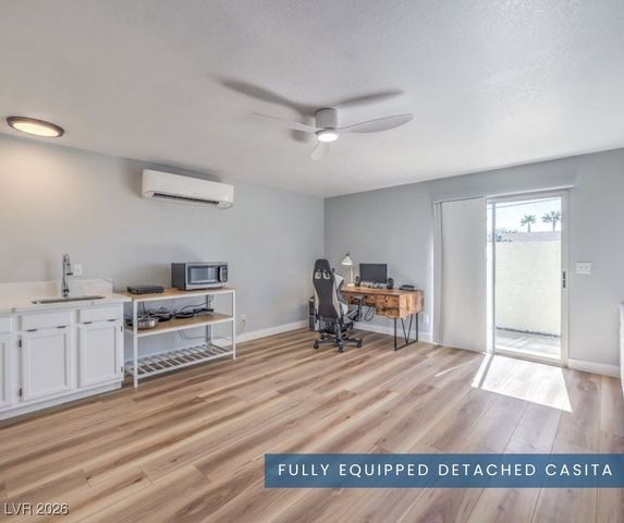 5215 North RILEY Street, Las Vegas, NV 89149