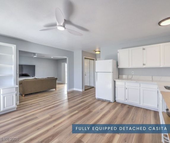 5215 North RILEY Street, Las Vegas, NV 89149