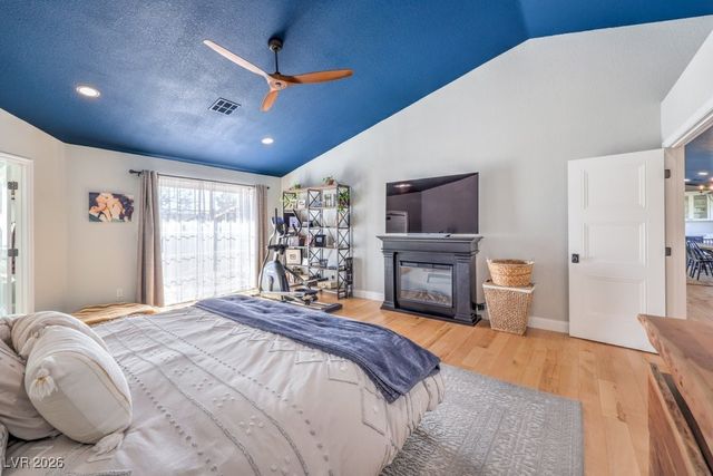 5215 North RILEY Street, Las Vegas, NV 89149