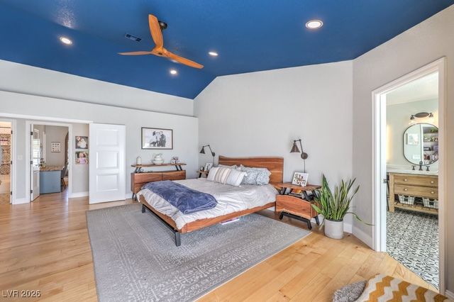 5215 North RILEY Street, Las Vegas, NV 89149