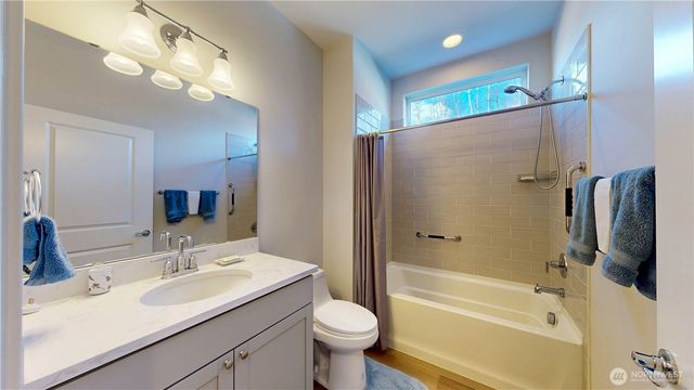 3584 Elmont Avenue, Enumclaw, WA 98022