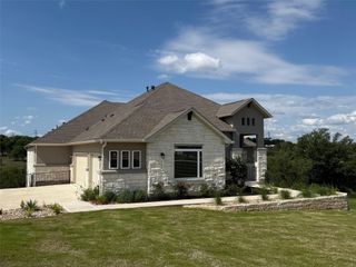 68 Sierra Mosca TRL, Liberty Hill, TX 78642