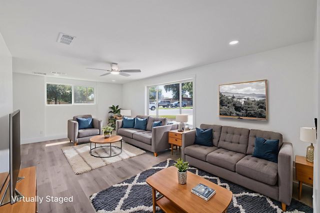 1330 S Clover Street, Visalia, CA 93277