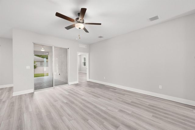 9345 101st Avenue, Vero Beach, FL 32967