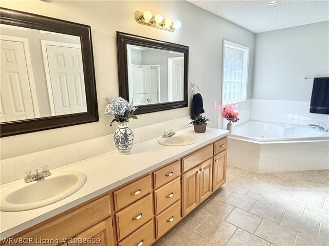 5504 Chapen Drive, Fort Smith, AR 72916