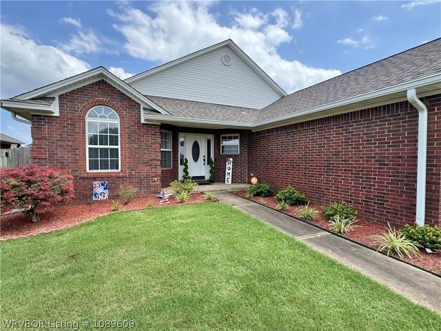 5504 Chapen Drive, Fort Smith, AR 72916