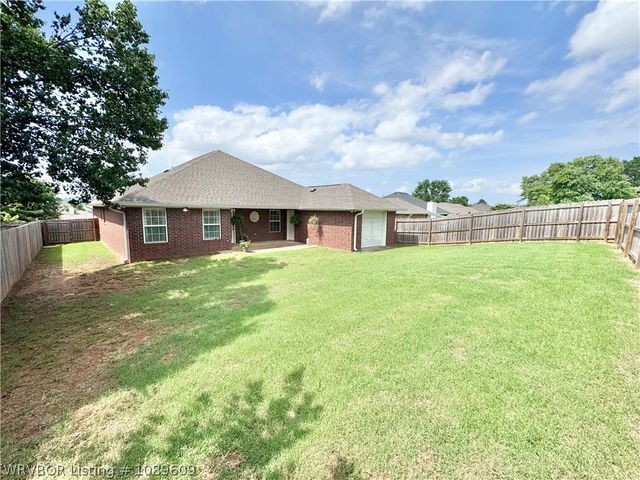 5504 Chapen Drive, Fort Smith, AR 72916