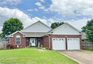5504 Chapen Drive, Fort Smith, AR 72916
