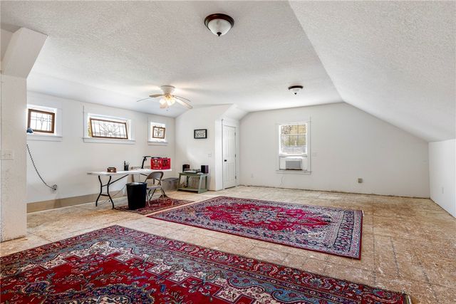 405 NW 5th Street, Bentonville, AR 72712